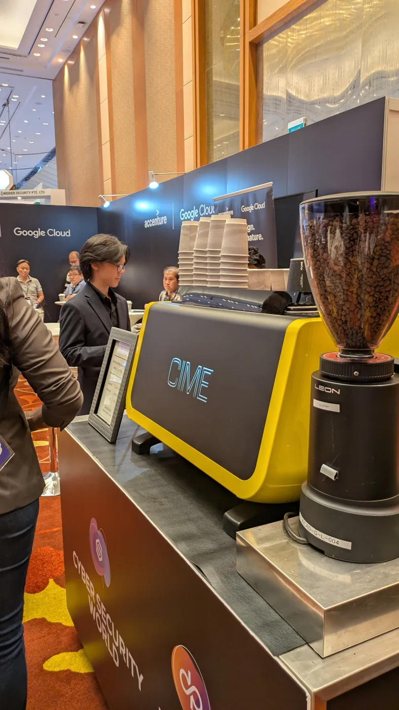 Accentureのコーヒー提供コーナー
